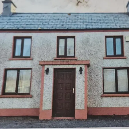 Rural County Sligo Sleeps 2 With Parking Apartmán *